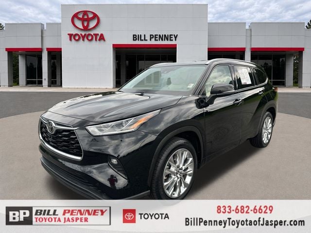 2021 Toyota Highlander Limited in Midnight Black Metallic — front three-quarter view